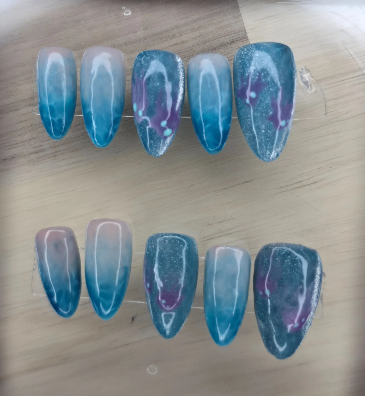 Iridescent blue nails